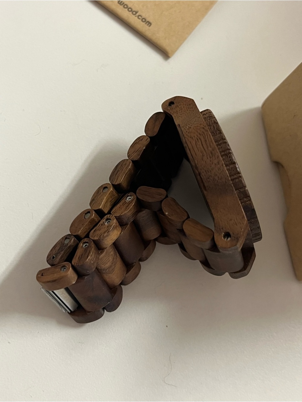 Wewood Wooden walnut Watch - box links and manual included - Picture 8 of 16